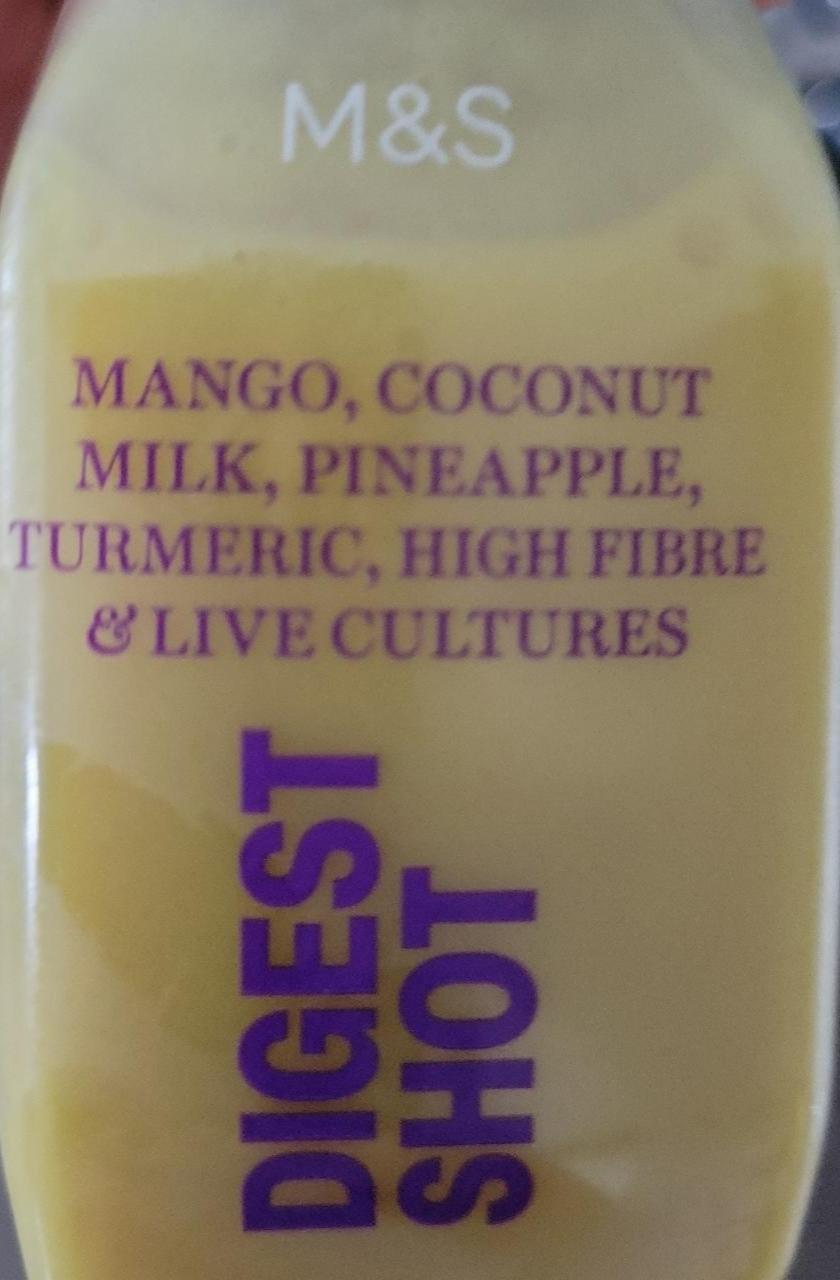 Fotografie - Mango, coconut, milk, pineapple, turmeric, high fibre & live cltures Digest shot M&S
