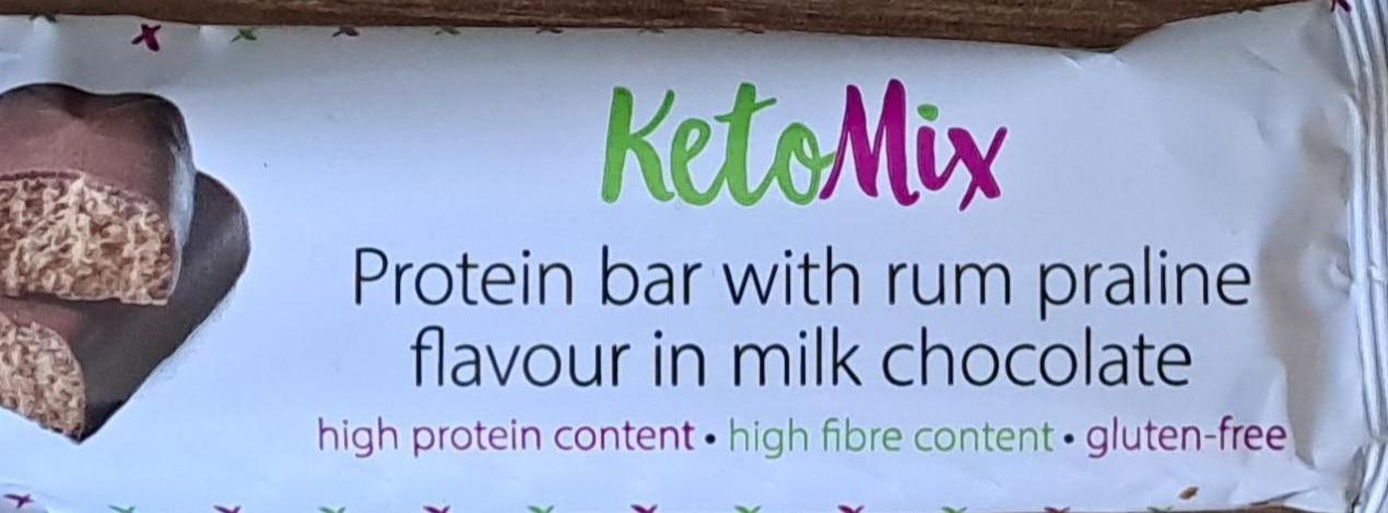 Fotografie - Protein bar with rum praline flavour in milk chocolate KetoMix