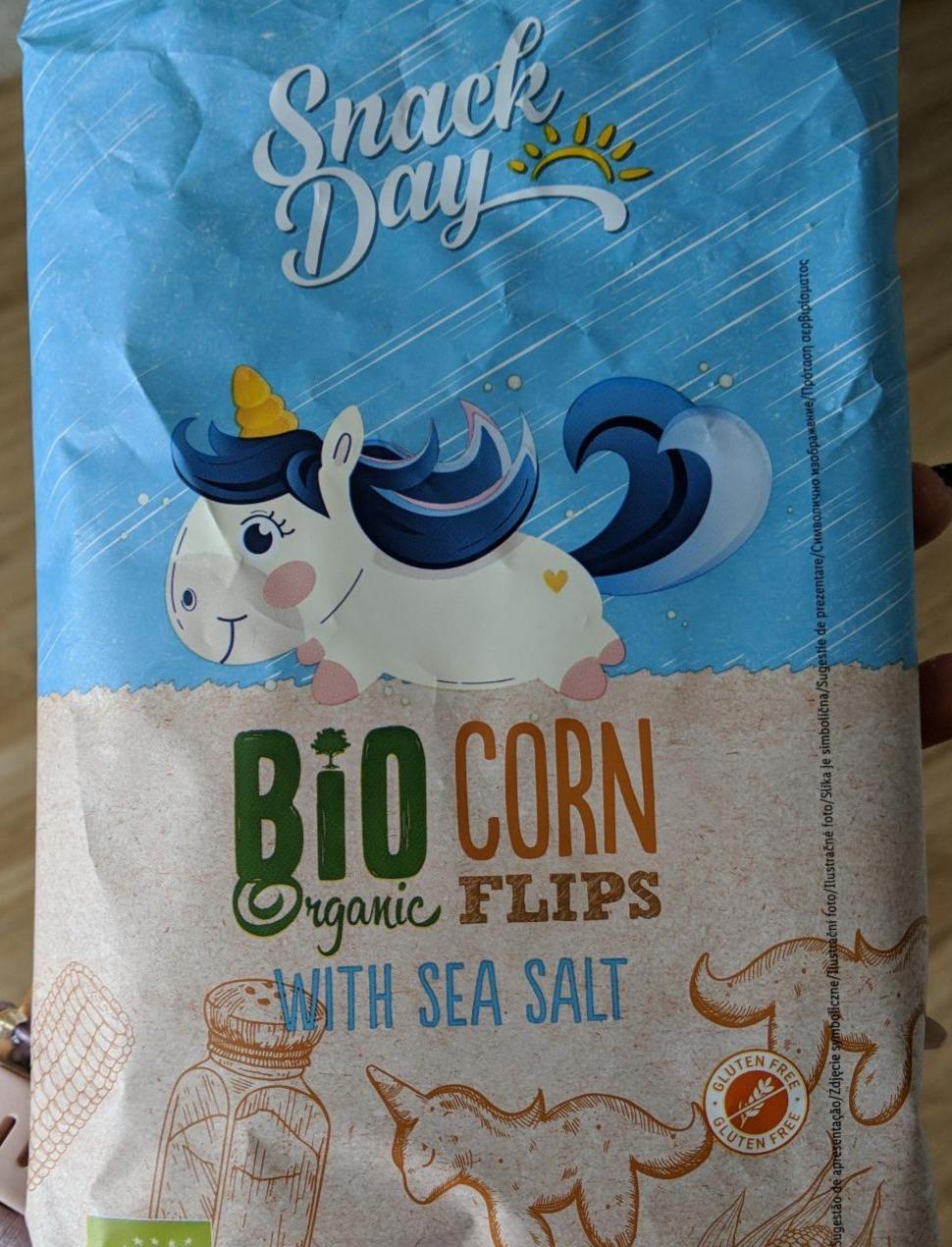 Fotografie - Bio Organic Corn Flips with sea salt Snack Day