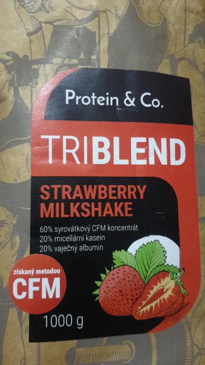 Fotografie - TriBlend Strawberry MilkShake Protein & Co.