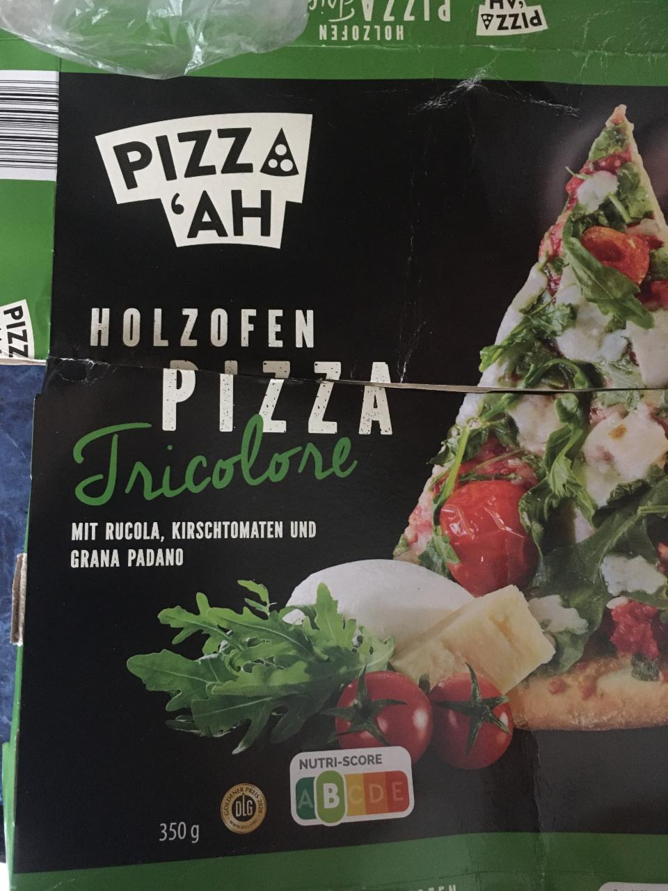 Fotografie - Holzofen Pizza Tricolore Pizz'Ah