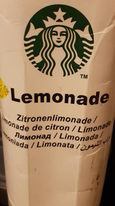 Fotografie - Lemonade Starbucks