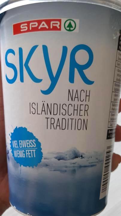 Fotografie - Skyr nach isländischer tradition Spar