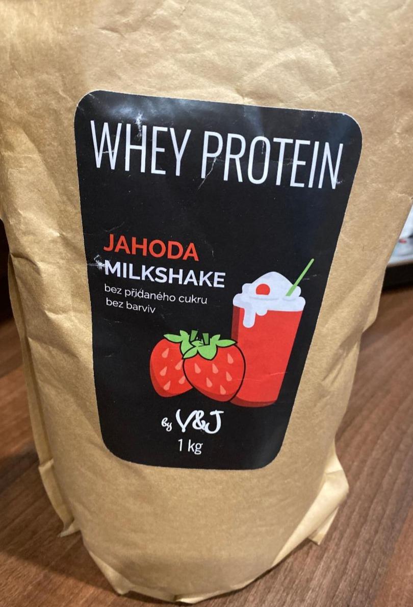 Fotografie - V&J whey protein jahoda milkshake