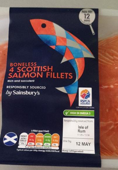 Fotografie - 4 Scottish Salmon Fillets - by Sainsbury's