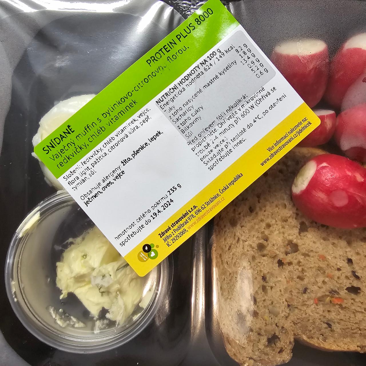 Fotografie - Vaječný muffin s bylinkovo citronovou florou, ředkvičky, chléb vitamínek Zdravé stravování