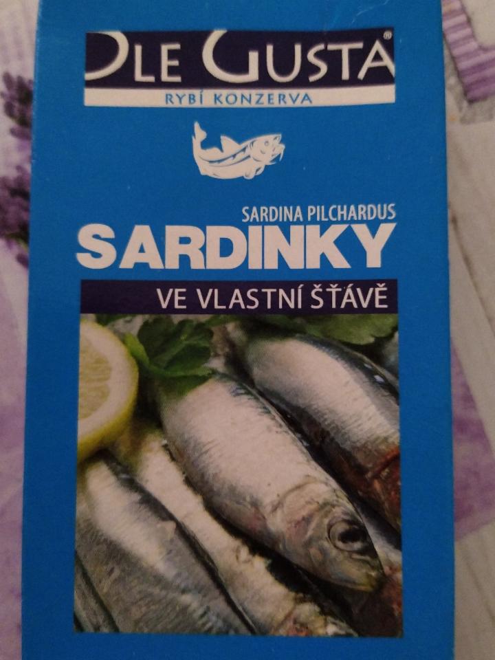 Fotografie - rybí konzerva sardinky ve vlastní šťávě Dle Gusta