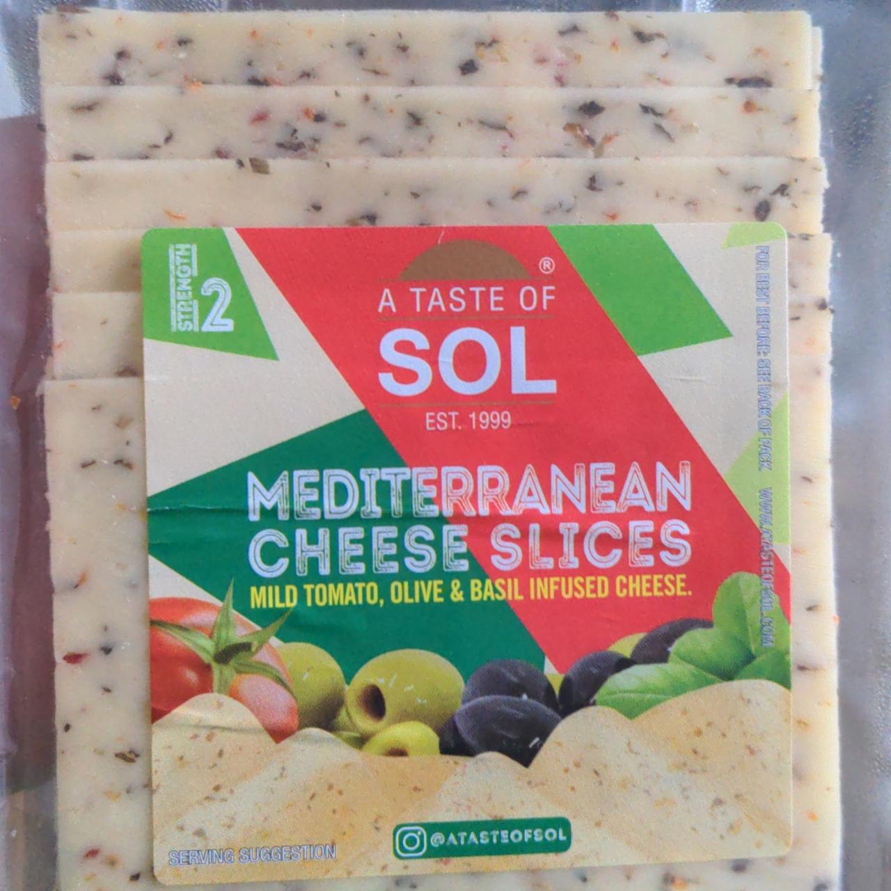 Fotografie - Mediterranean cheese slices mild tomato, olive & basil infused cheese A Taste of Sol