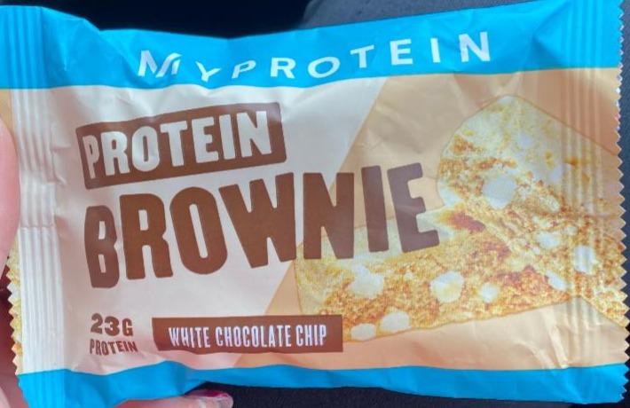 Fotografie - Protein brownie white chocolate chip flavour MyProtein