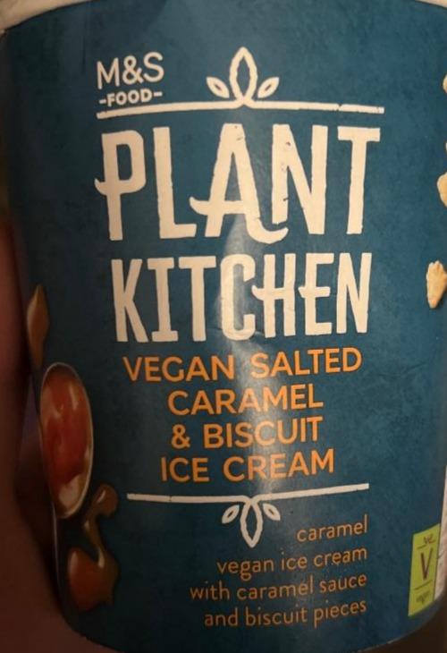 Fotografie - Plant Kitchen Vegan Salted Caramel & Biscuit Ice Cream M&S Food