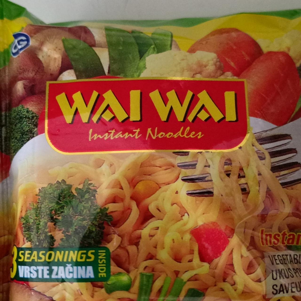 Fotografie - Instant noodles vegetable flavoured Wai Wai