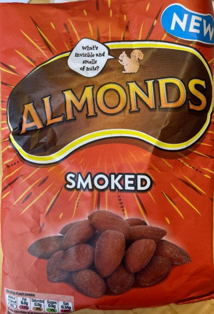 Fotografie - Smoked almonds