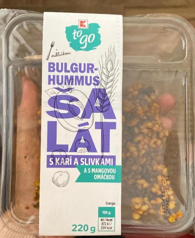 Fotografie - Bulgur Hummus šalát s karí a slivkami K-to go