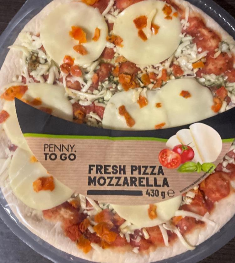 Fotografie - Fresh pizza mozzarella Penny. To go