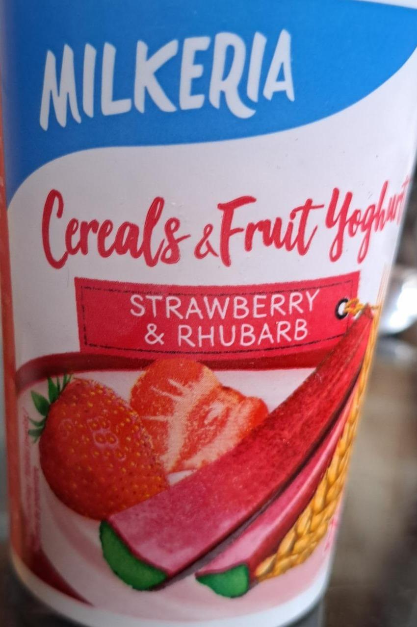 Fotografie - Cereals & fruit yoghurt Strawberry & Rhubarb Milkeria