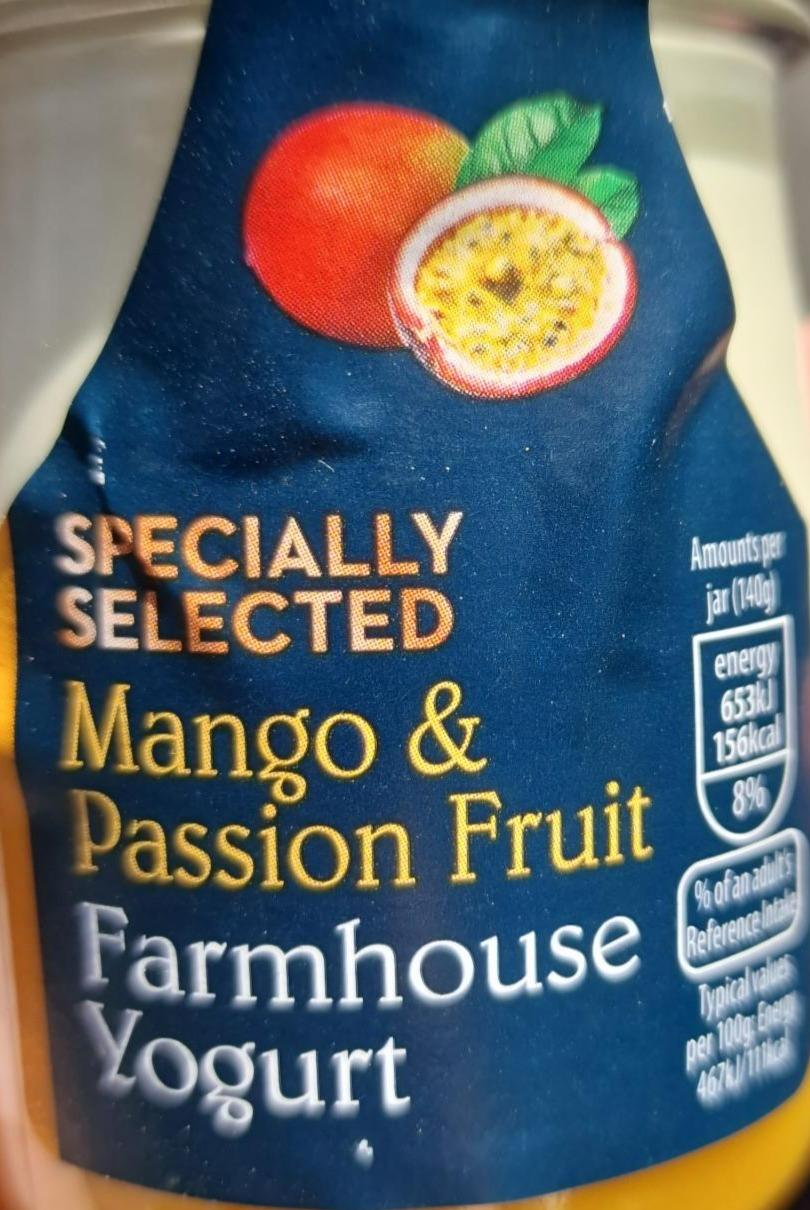 Fotografie - Mango & Passion Fruit Farmhouse Yogurt Specially selected