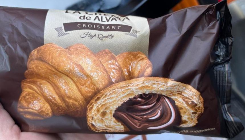 Fotografie - Croissant s kakaovou náplní La Crema de Alva