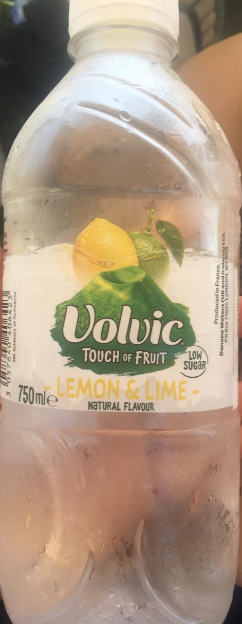 Fotografie - Volvic Touch of Fruit Lemon & Lime