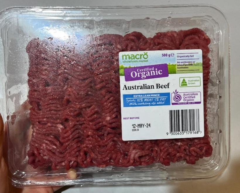 Fotografie - Organic Australian Beef extra lean mince Macro