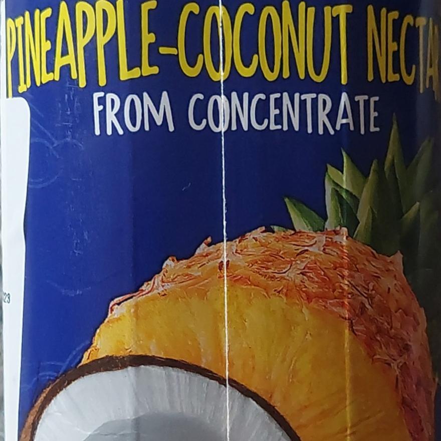 Fotografie - Pineapple-coconut nectar from concentrate Jumex