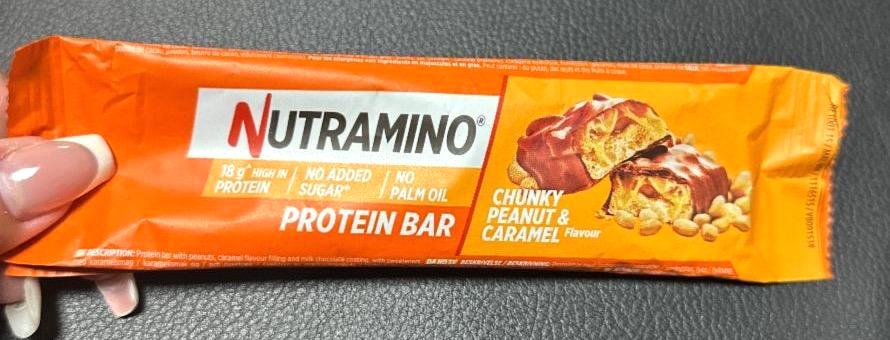 Fotografie - protein bar chunky peanut a caramel Nutramino