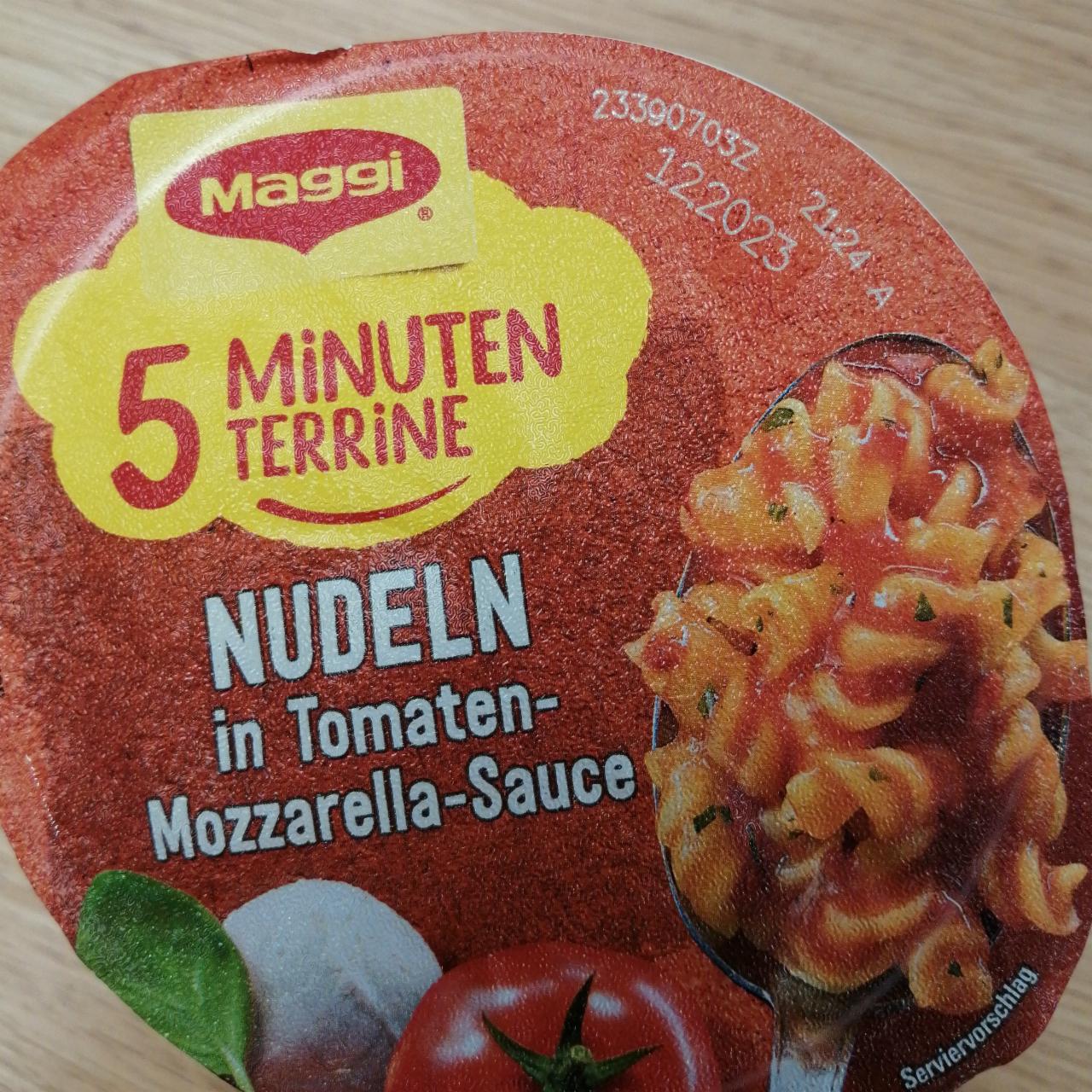 Fotografie - Nudeln in Tomaten-Mozzarella-Sauce Maggi