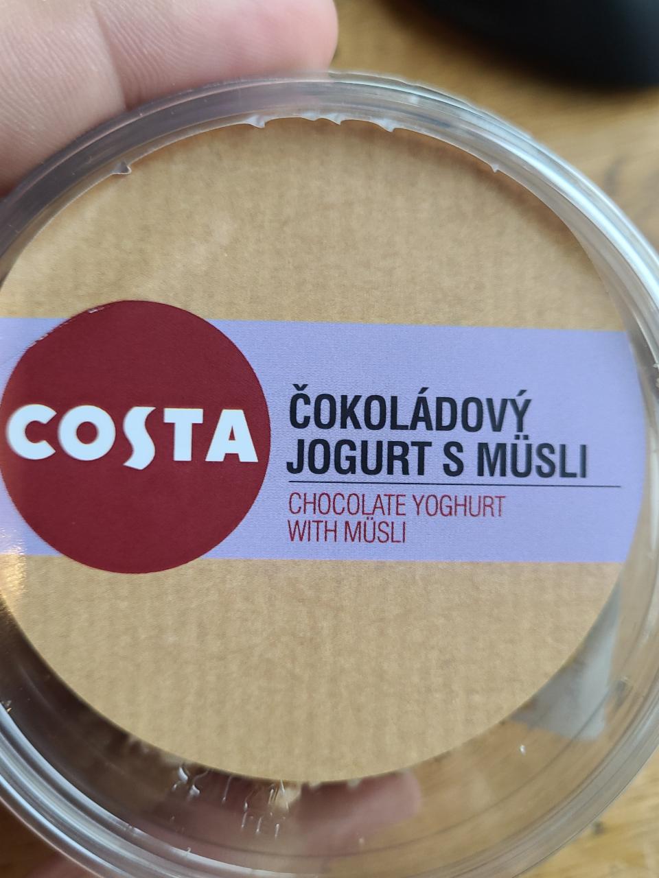Fotografie - Čokoládový jogurt s müsli Costa