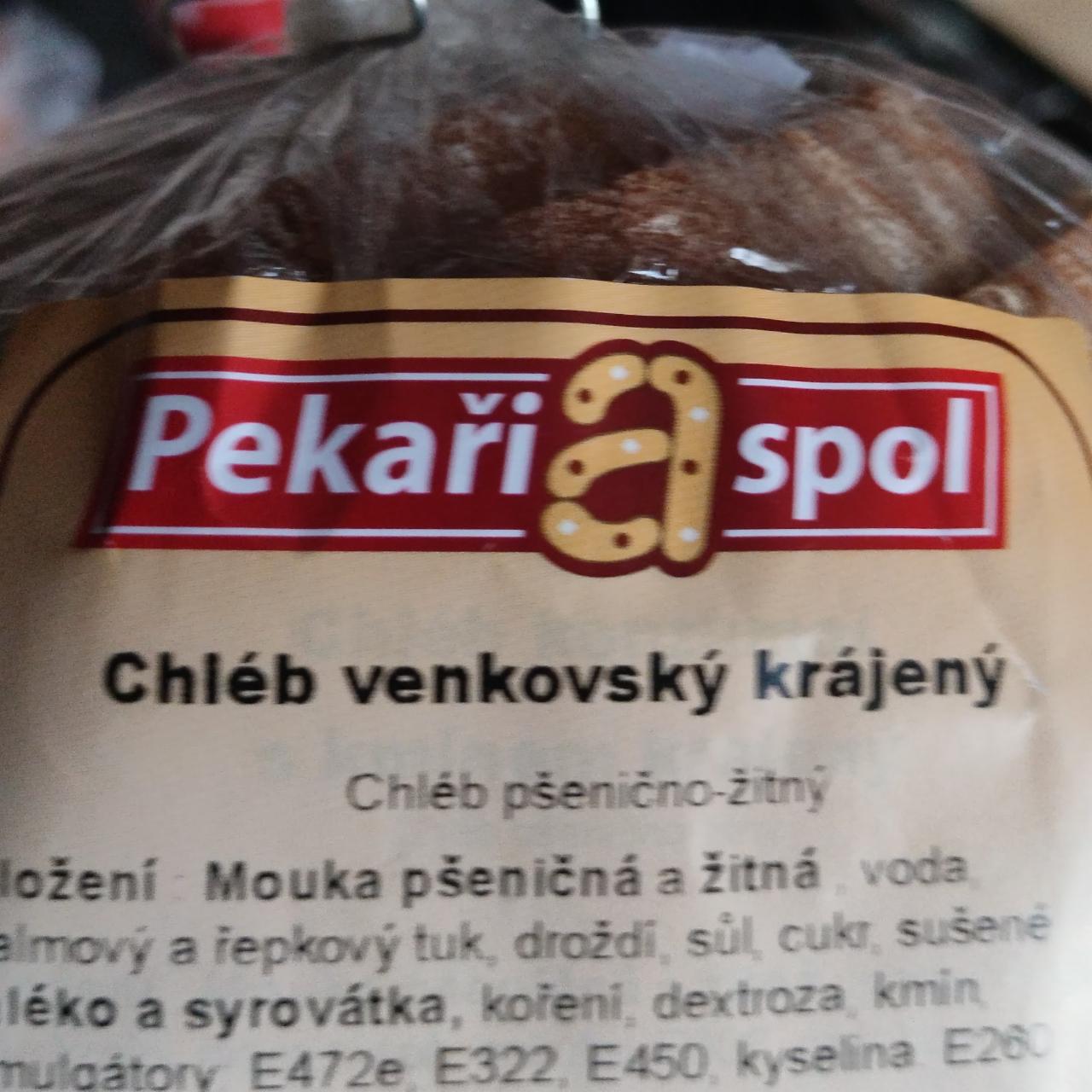 Fotografie - chleb venkovský krájený Pekaři a spol.