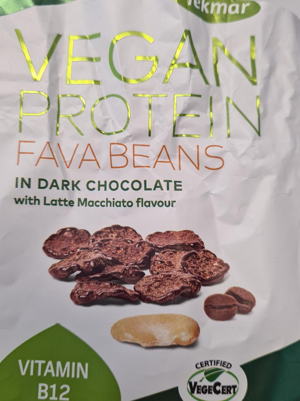 Fotografie - Vegan Protein Fava Beans in Dark chocolate with Latte Macchiato flavour Tekmar