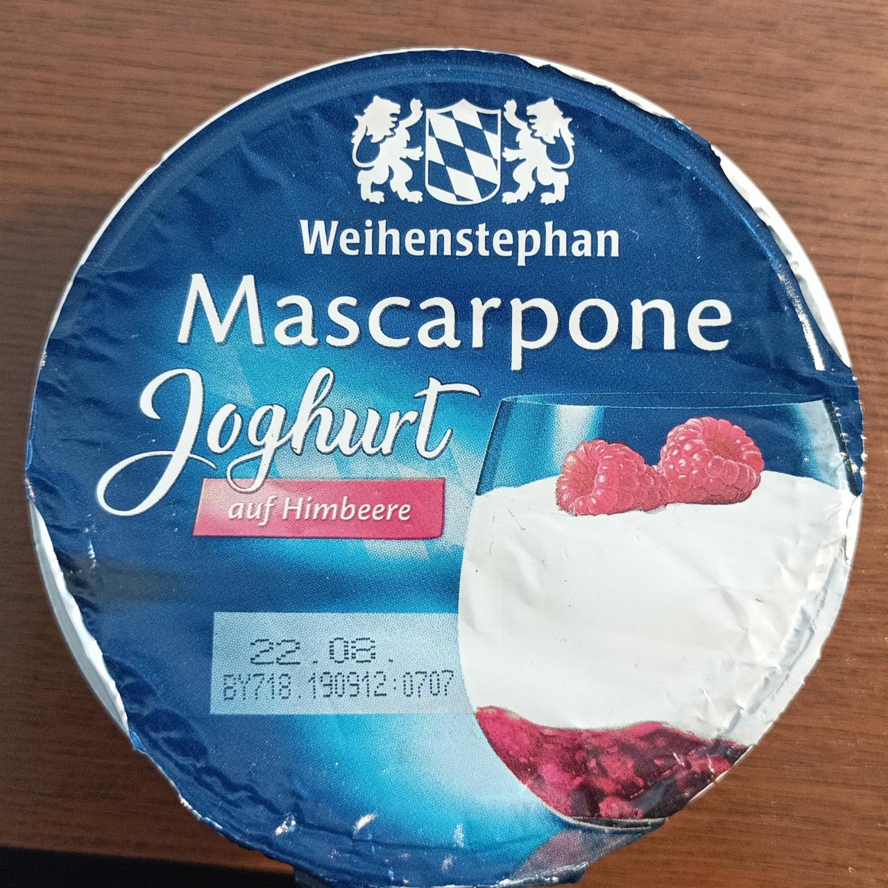 Fotografie - mascarpone jogurt auf himbeere Weihenstephan