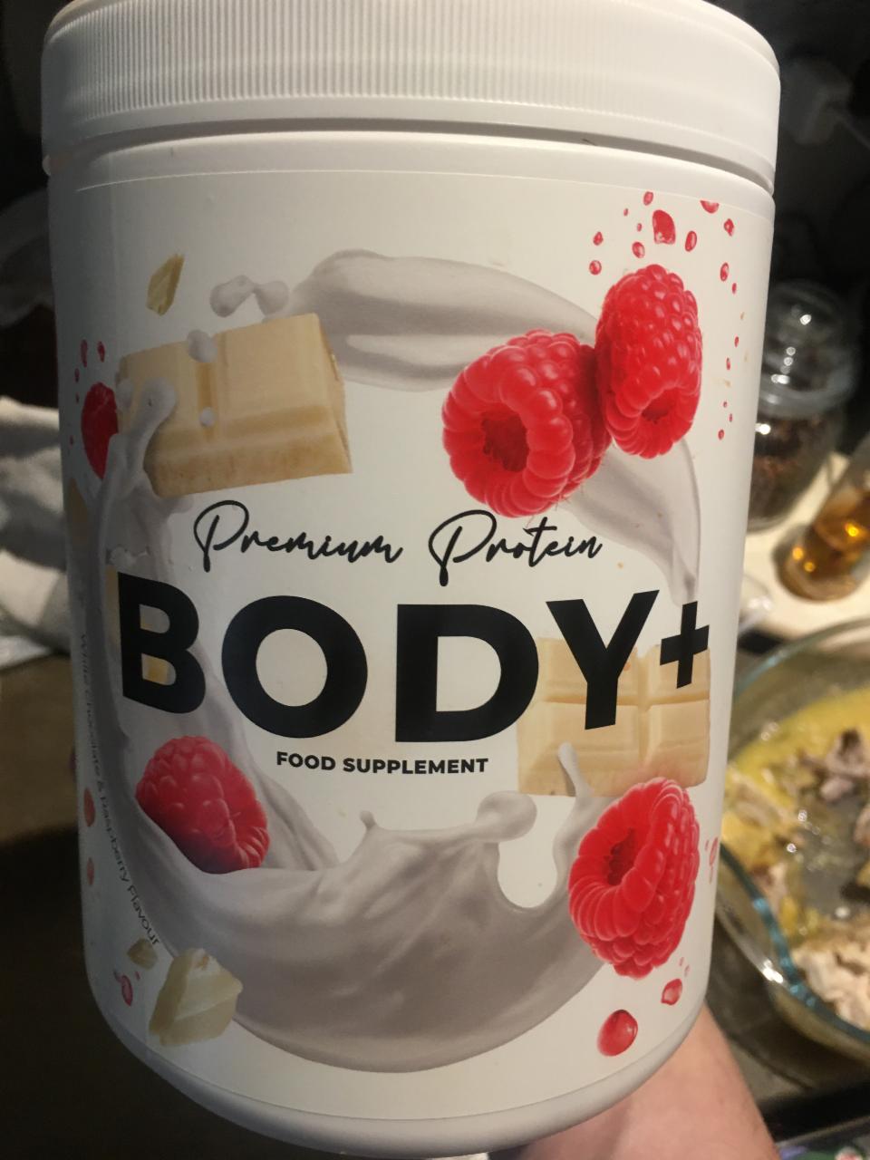 Fotografie - Premium Protein White Chocolate & Raspberry flavour BODY +
