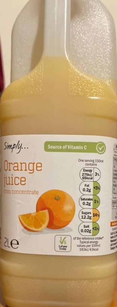 Fotografie - Orange juice from concentrate Simply