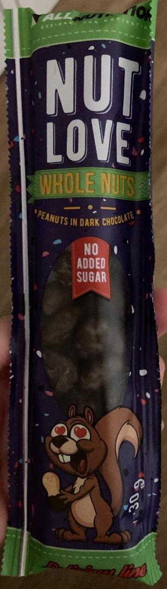 Fotografie - Nutlove Whole Nuts Peanuts In Dark Chocolate Allnutrition