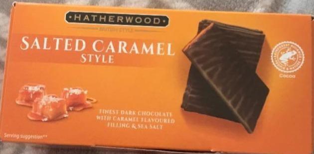 Fotografie - Salted caramel style finest dark chocolate Hatherwood