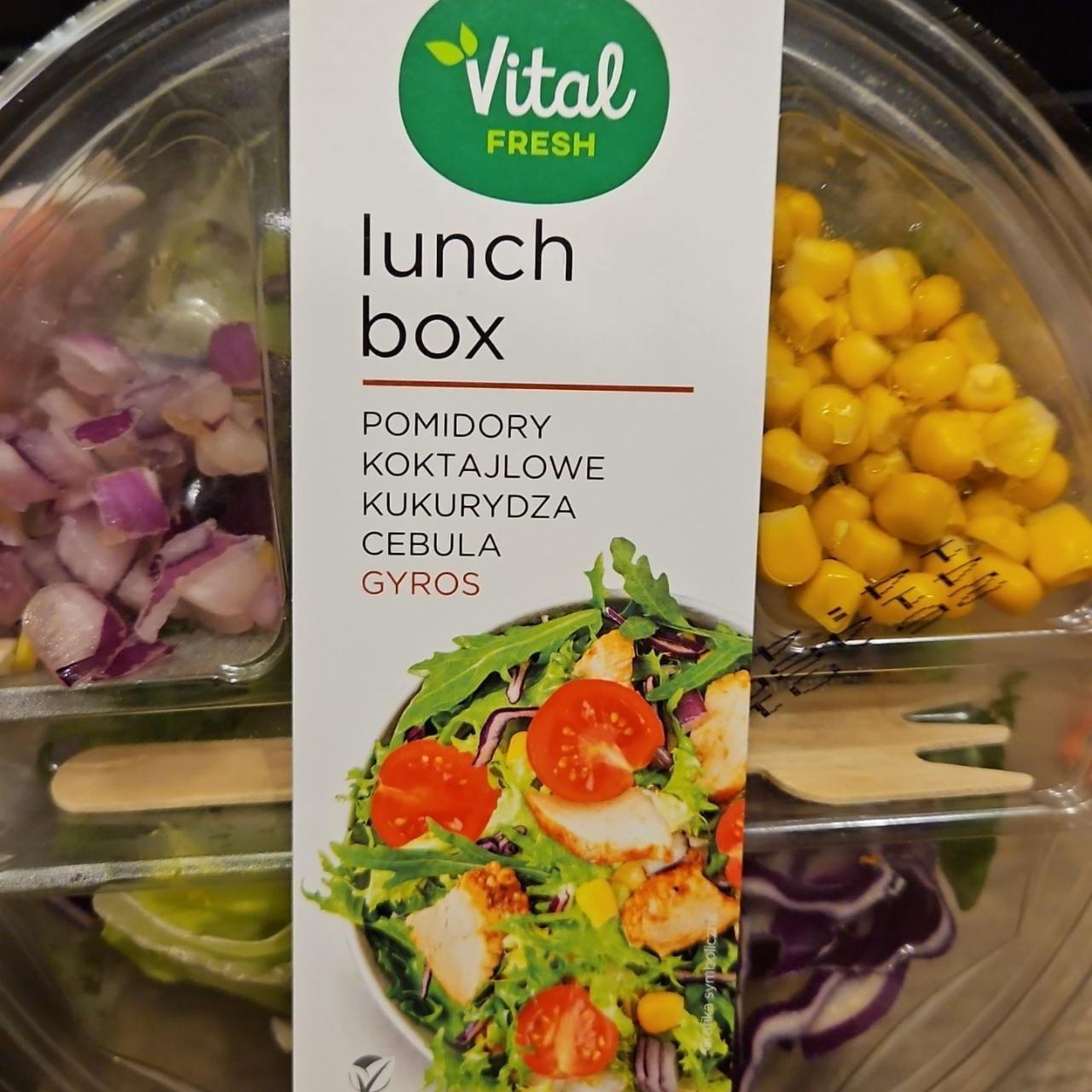 Fotografie - Lunchbox pomidory koktajlowe kukurydza cebula gyros Vital fresh