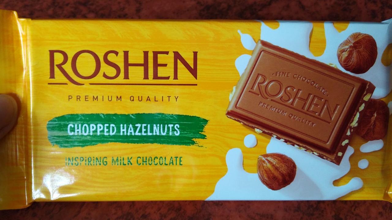 Fotografie - Milk Chocolate with chopped Hazelnuts - Roshen