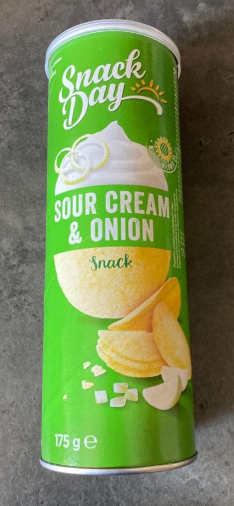 Fotografie - Chips sour cream & onion flavour Snack Day
