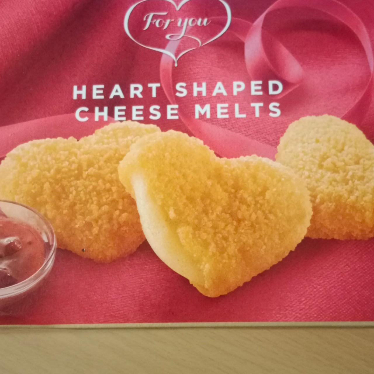 Fotografie - For You Heart Shaped Cheese Melts