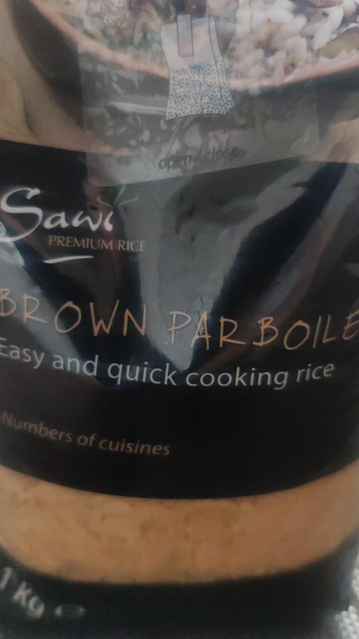 Fotografie - hnědá rýže parboiled Sawi syrová