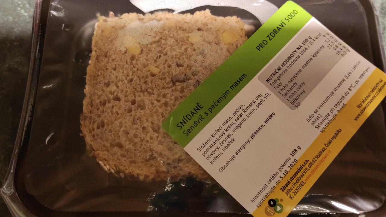 Fotografie - sendvič s pečeným masem Zdravé stravování