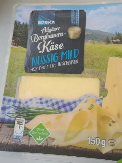 Fotografie - Bergbauern Käse nussig mild 45% Edeka