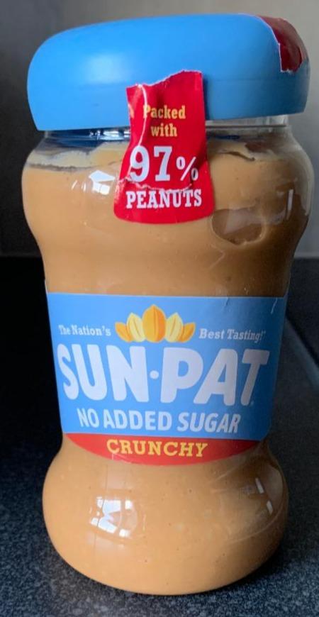 Fotografie - Crunchy peanut butter no added sugar Sun-Pat