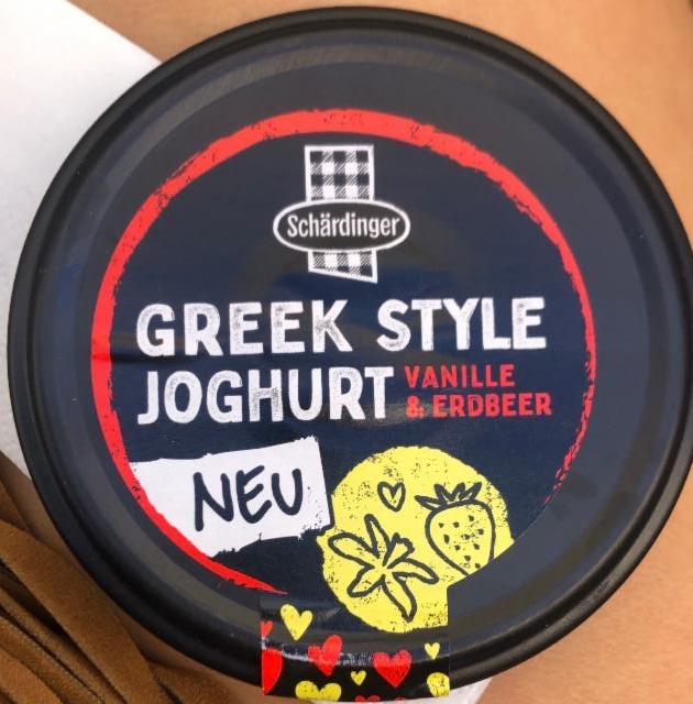 Fotografie - Greek style joghurt vanille & erdbeer Schärdinger