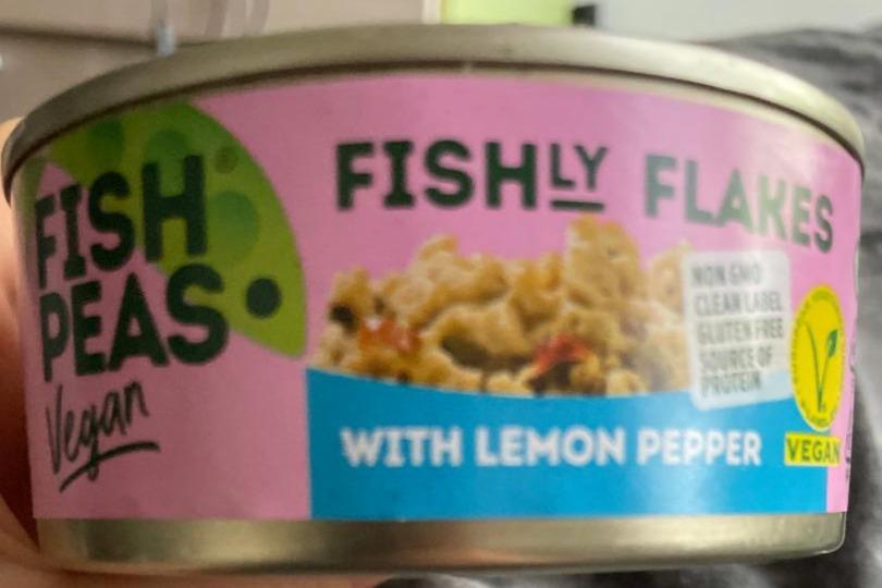 Fotografie - Vegan Fishy flakes with lemon pepper Fish Peas