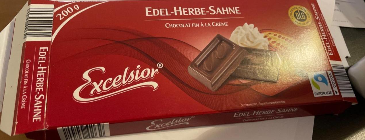 Fotografie - smotanová čokoláda hořká Excelsior