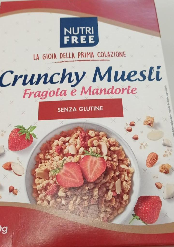 Fotografie - Fragola e Mandorte Crunchy muesli Nutri free