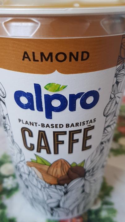 Fotografie - Kávový nápoj s mandlemi Alpro