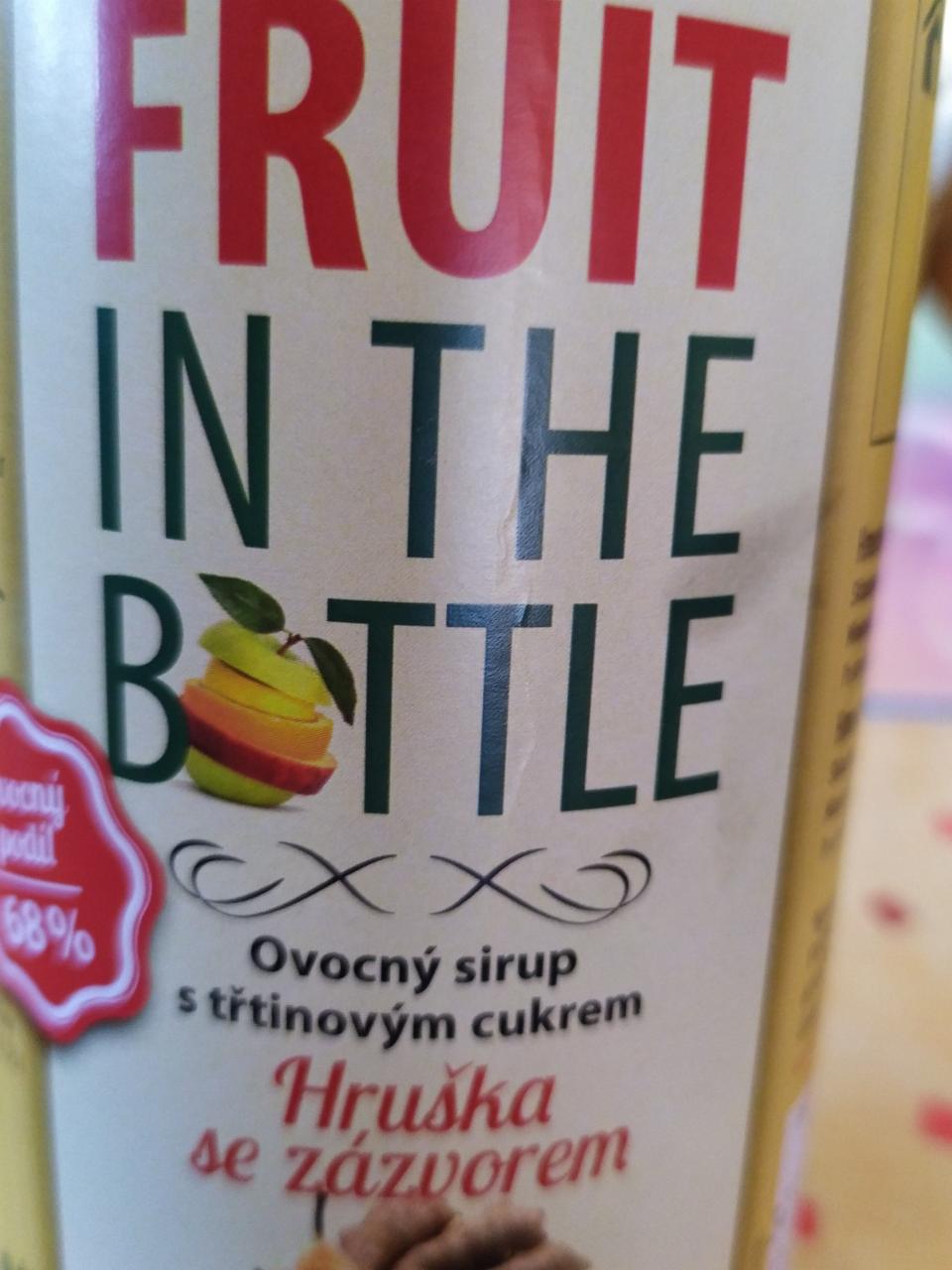 Fotografie - fruit in the bottle hruška se zázvorem
