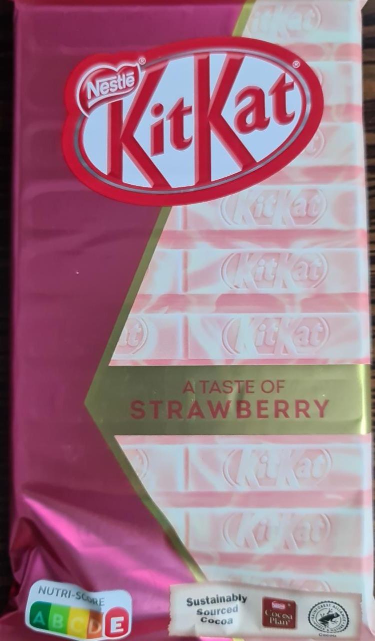 Fotografie - KitKat A Taste Of Strawberry Nestlé