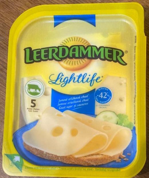 Fotografie - Lightlife sýr polotvrdý 30% Leerdammer